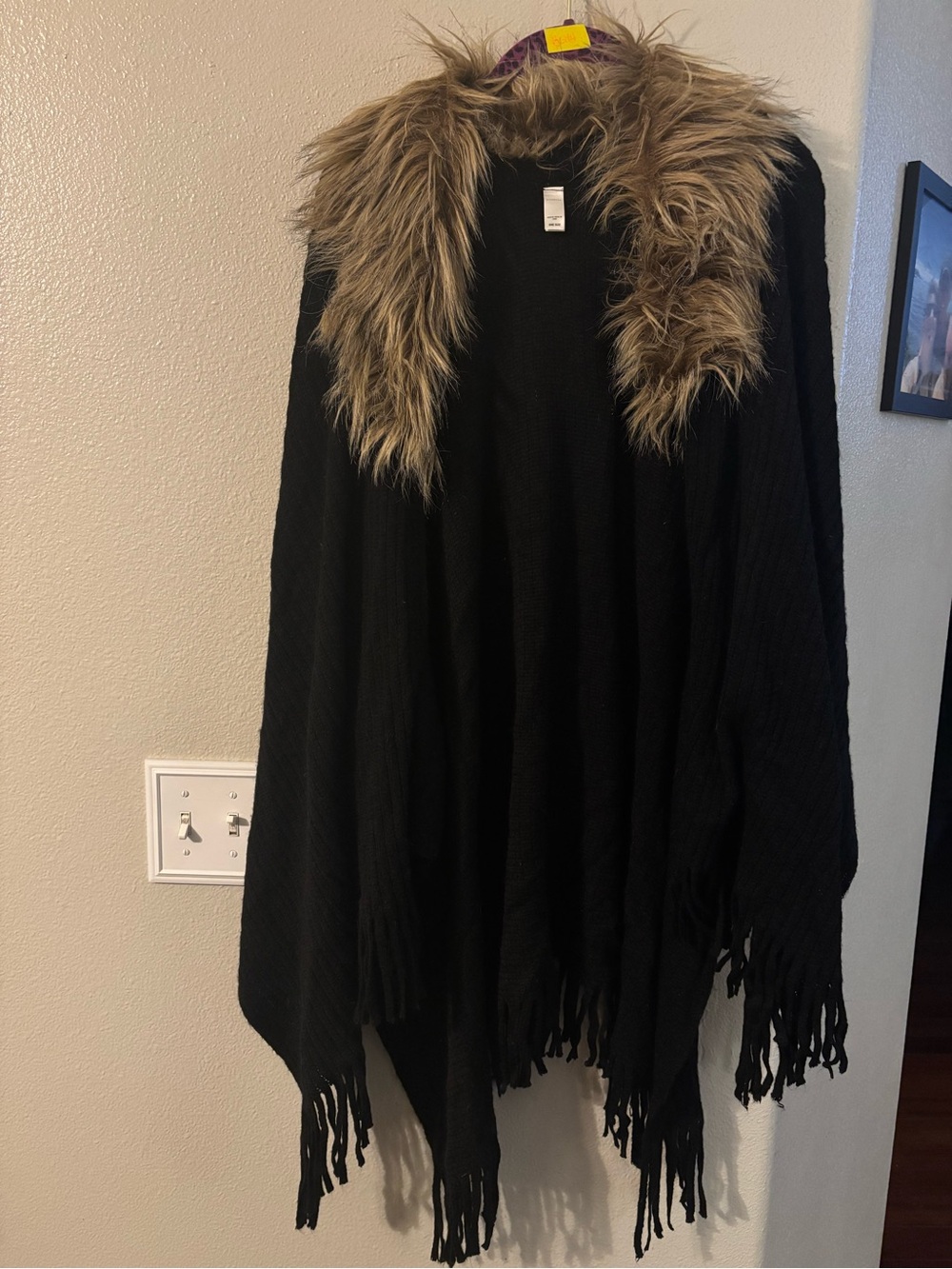 Attention Black Faux Fur Collar Fringe Poncho Wrap Cape One Size